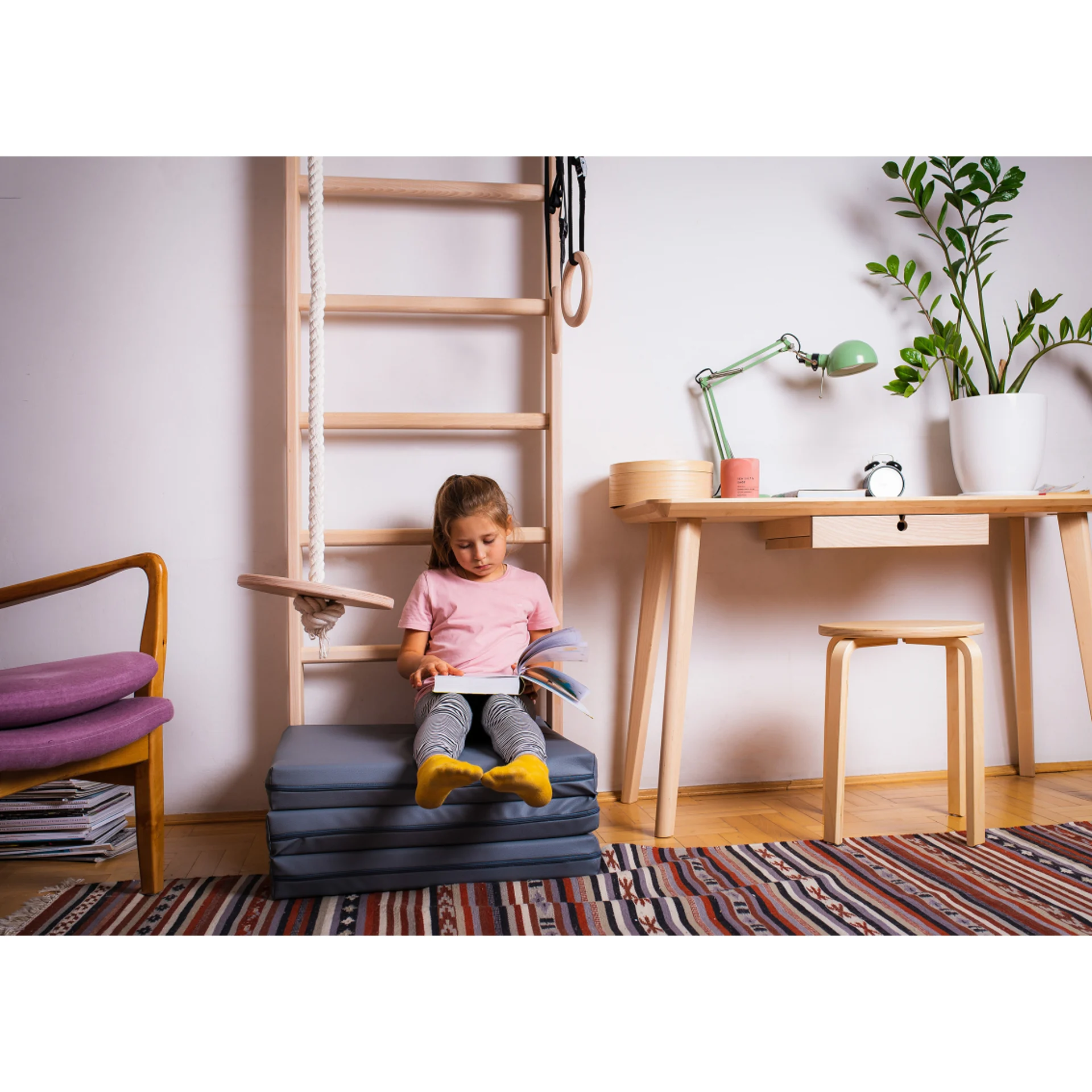BenchK® Sprossenwand 111 mit Klimmzugbügel, Seil und Ringen
