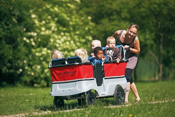 Turtle Kinderbus Basic für 6 Kinder